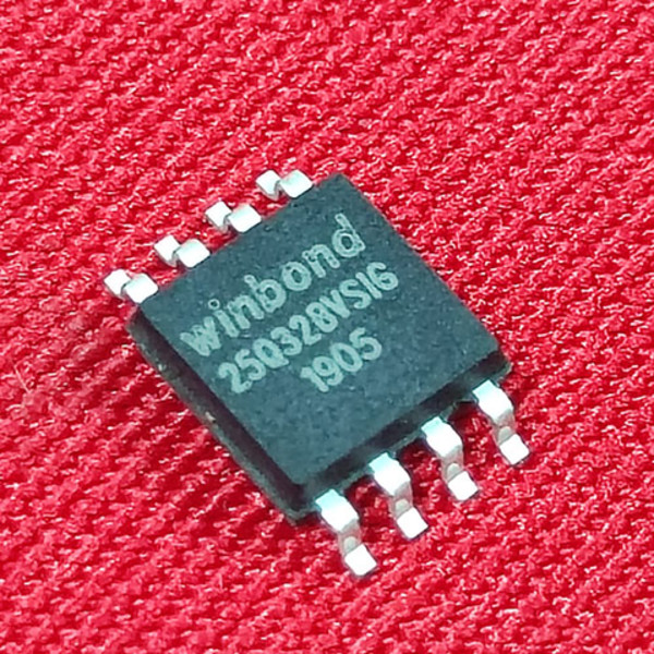 Микросхема 25Q32BVSIG SOP8